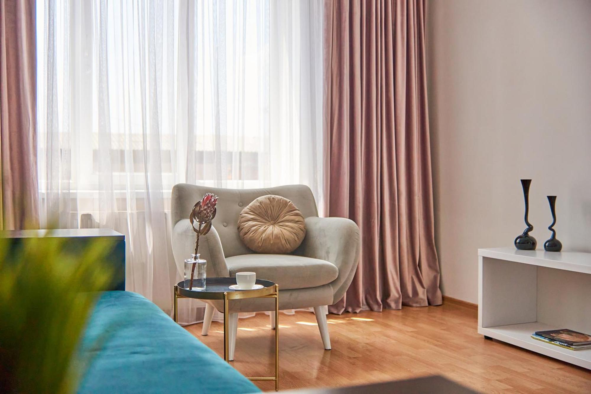 Lux Apartment Moukatcheve Extérieur photo
